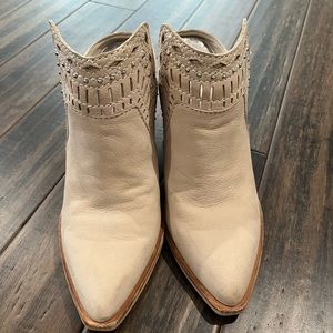 Dolce Vita mule booties